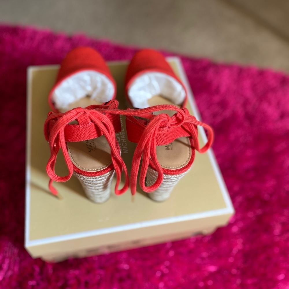 Sandals - Picture 7 of 7